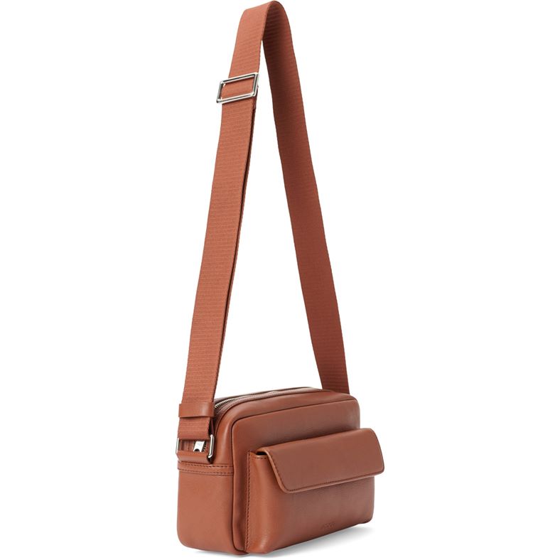 ecco camera bag city crossbody
